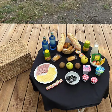 Lodge Oomi
